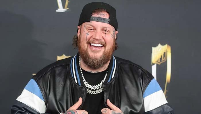 Jelly Roll issues stern statement after being treated like a criminal