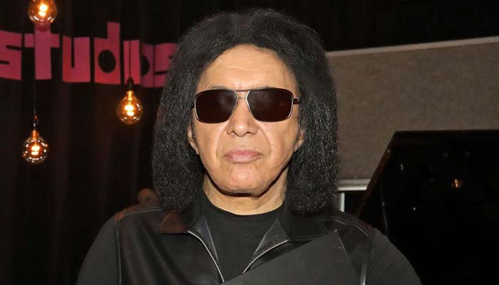 Gene Simmons talks about sweet tooth