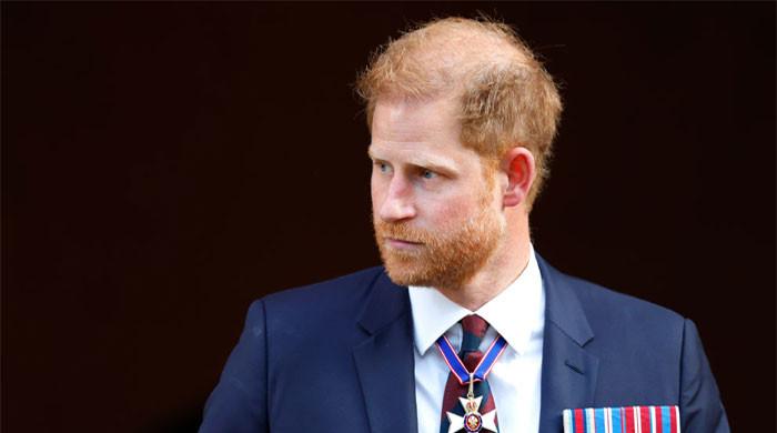 Prince Harry sparks panic at palace with change in 'strategy'
