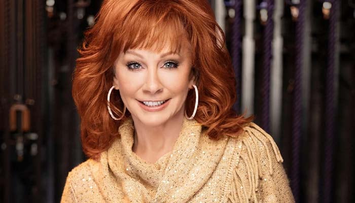 Reba McEntire calls Happys Place set home