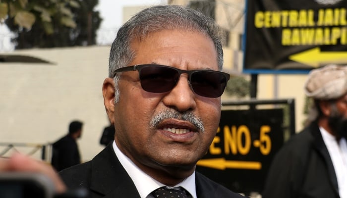 PTI leader Senator Ali Zafar talks to the media after the hearing in a case related to the Al-Qadir University Project Trust in Rawalpindi, January 17, 2025. — INP