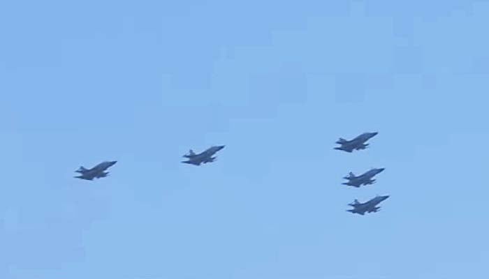 Pakistan JF-17 feature in Azerbaijans Victory Day parade in Baku on November 8, 2025. — Screengrab Geo News