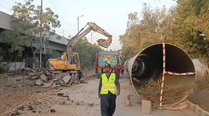 Karachi’s University Road to remain closed from Nov 10 to Dec 30