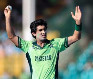 Gunmen open fire at cricketer Naseem Shah's property