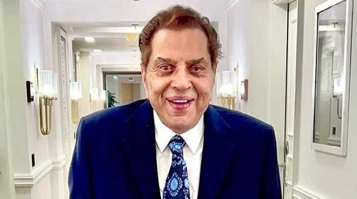 Dharmendra's daughter denies reports of veteran actor's death 