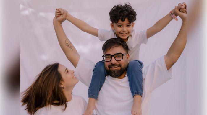 'We're growing to four': Iqra Aziz announces second pregnancy