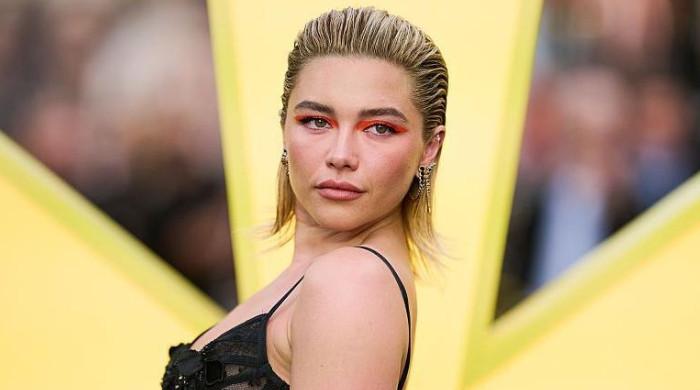 Florence Pugh reacts to Zach Braff romance criticism