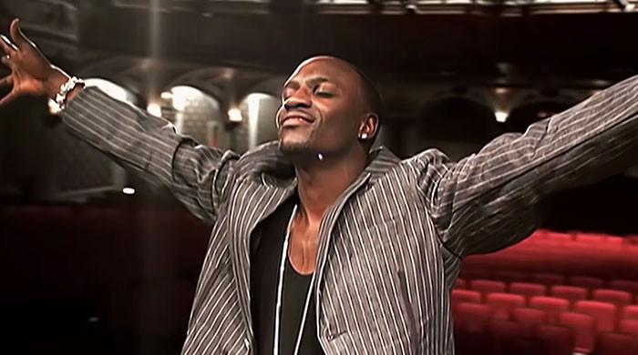 Police arrested Akon over outstanding warrant