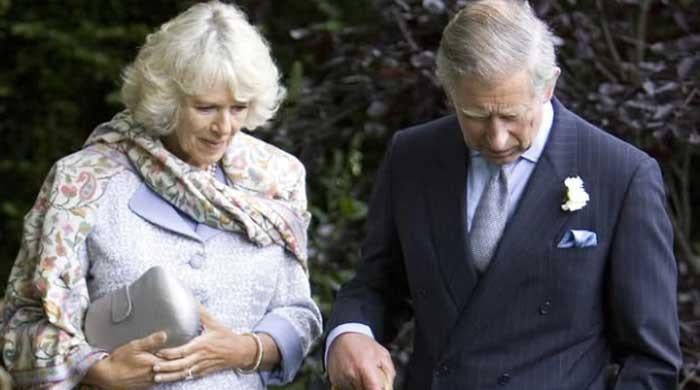 King Charles wins hearts with lovely gesture towards Queen Camilla 