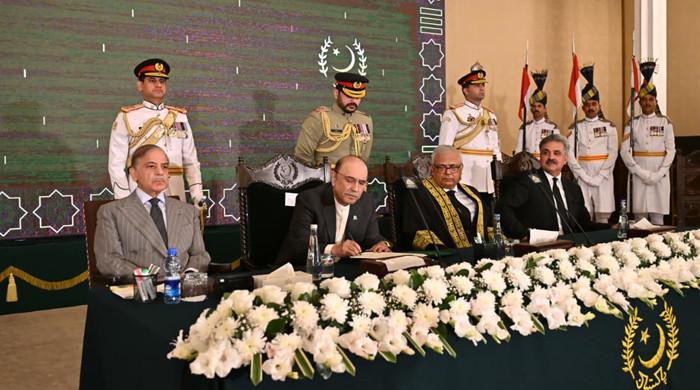 Who is Justice Aminuddin Khan, first CJ of newly formed FCC?