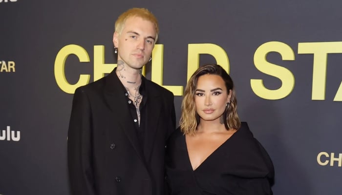 Photo: Demi Lovatos husband Jordan Jutes thanks her amid sobriety journey
