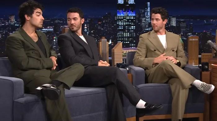 Jonas Brothers play musical genre challenge with Jimmy Fallon