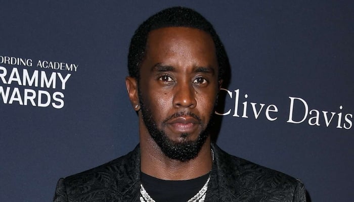 Photo: Sean Diddy Combs starts new game in prison