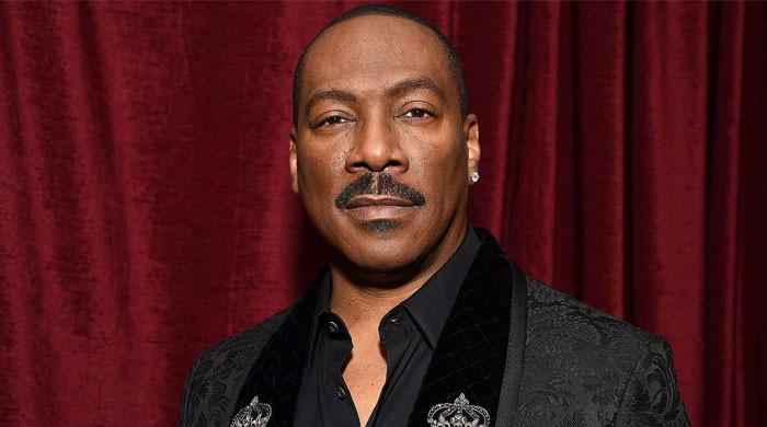 Eddie Murphy opens up about the choice that saved his life in Hollywood