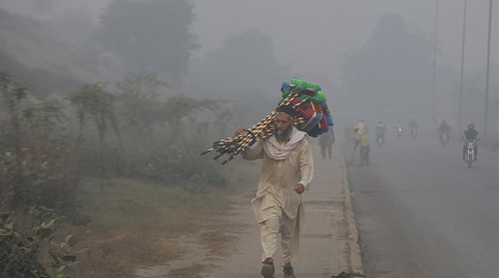 Lahore enfrenta una crisis de salud por smog tóxico y partículas cancerígenas