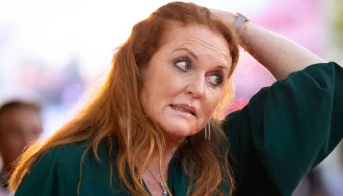 Sarah Furguson’s daughters Princess Beatrice and Eugenie are currently surrounding her as her drinking fears heighten