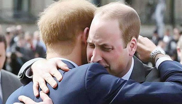 Hoàng tử William có bước đi lịch sử để hàn gắn rạn nứt với Hoàng tử Harry