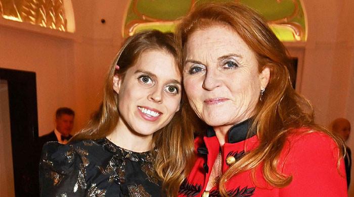 Princess Beatrice offers Sarah Ferguson home as palace pushes her out