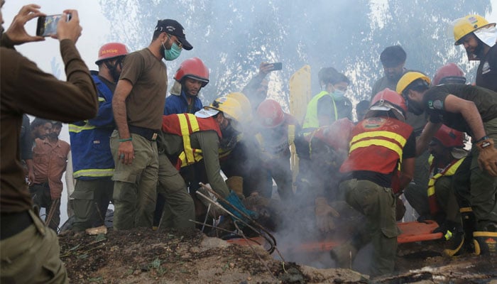 Rescue workers busy in search of the bodies and injured workers from the debris of a firecrackers factory, collapsed after a huge blast in Hyderabad on November 15, 2025. — Online