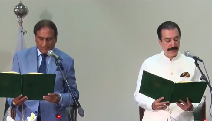 Raja Faisal Rathore taking oath as new AJK PM on November 18, 2025. — Reporter