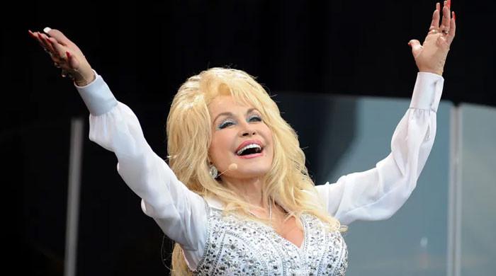 Dolly Parton breaks the silence on her health amid concerns