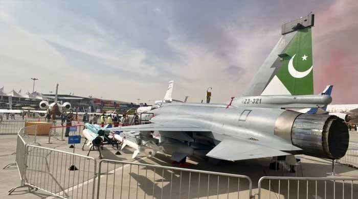 Pakistan's JF-17 attracts interest at Dubai Airshow: ISPR