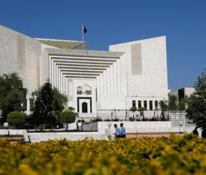 27th Amendment: Full Court 'rejected proposal of en masse resignation'