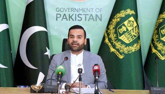 Minister of State for Law and Justice Barrister Aqeel Malik addresses an event. — APP/File