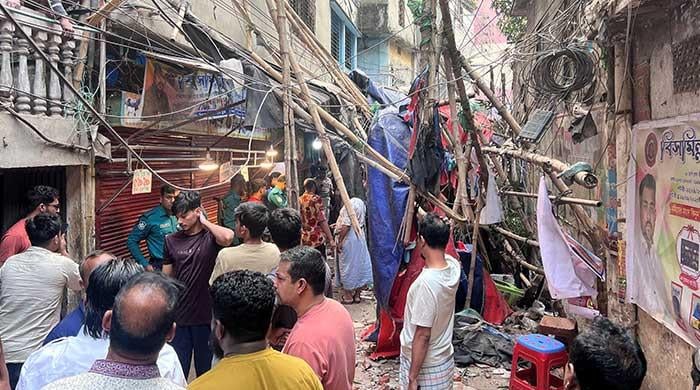 Bangladesh quake kills five, injures dozens