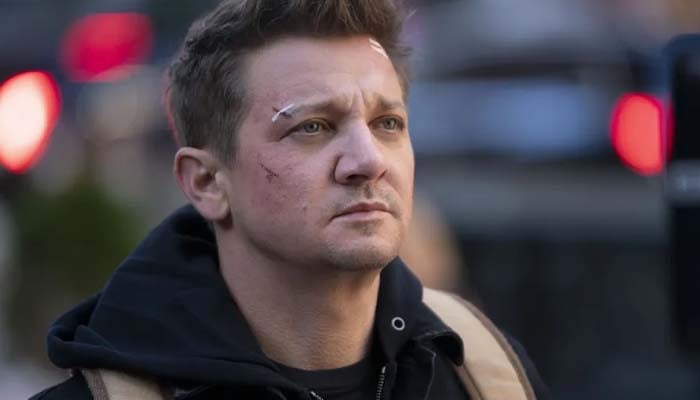 Jeremy Renner returns after shocking harassment claims