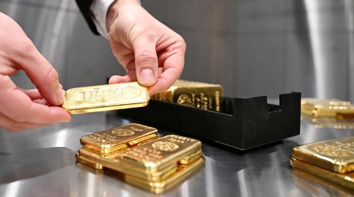 Pakistan lifts ban on gold import and export after cabinet's go-ahead
