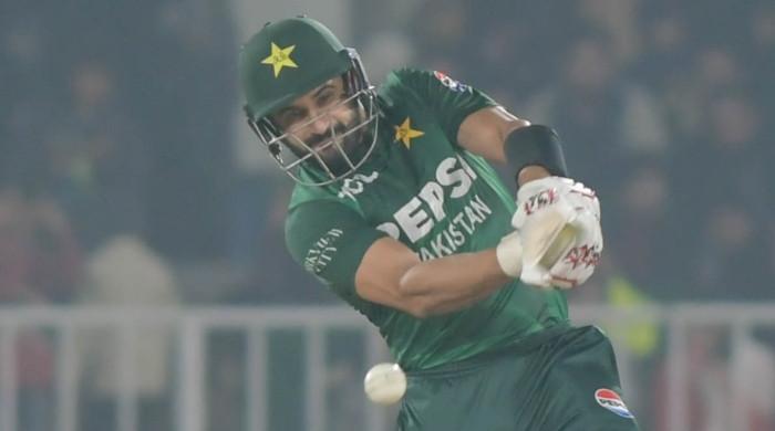 Farhan’s 80 propels Pakistan past Sri Lanka in T20I tri-series game