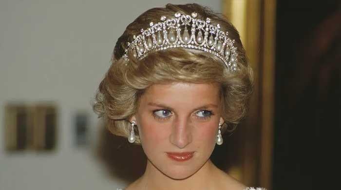 Princess Diana's personal designer dies 
