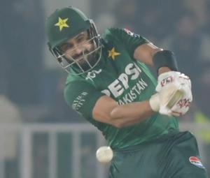 Farhan's 80 propels Pakistan past Sri Lanka in T20I tri-series game