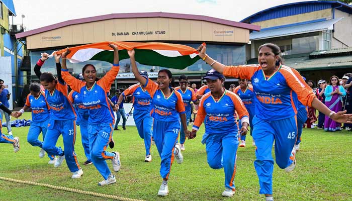 India´s players celebrate after their teams victory in the first Blind Womens T20 World Cup 2025 final match against Nepal at the P Sara Oval International Cricket Stadium in Colombo on November 23, 2025. — AFP