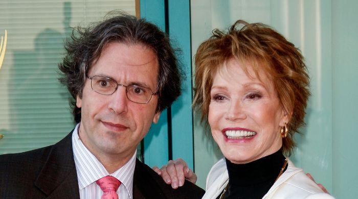 Mary Tyler Moore's husband remembers her on their wedding day