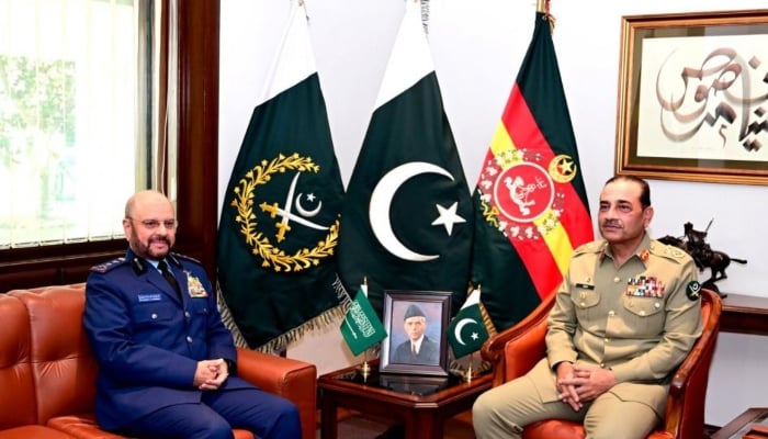 Saudi Armed Forces Chief of General Staff General Fayyadh Bin Hameed Al Rowaili (left) meets Chief of Army Staff Field Marshal Syed Asim Munir at GHQ, Rawalpindi, November 24, 2025. — ISPR