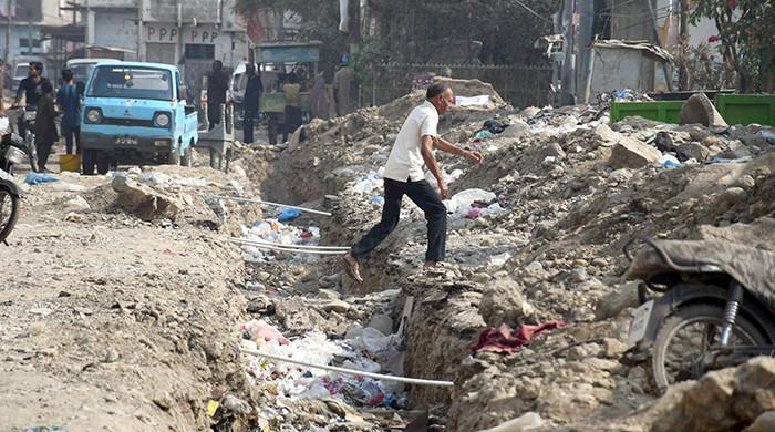 Rs25bn approved for rebuilding Karachi roads, streets