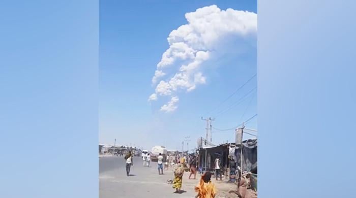 PMD issues warning as Ethiopian volcanic ash drifts into Pakistani airspace