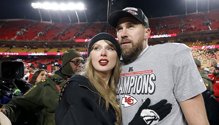 Taylor Swift’s beau Travis Kelce got support by dad Ed against NFL critics