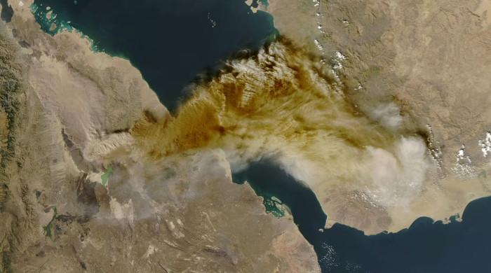 Pakistan airspace clear as Ethiopian volcano ash moves towards India