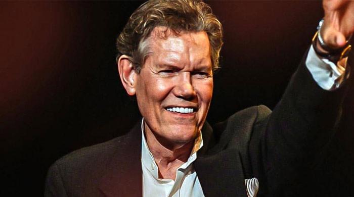 Randy Travis surprising return to country music leave fans divided