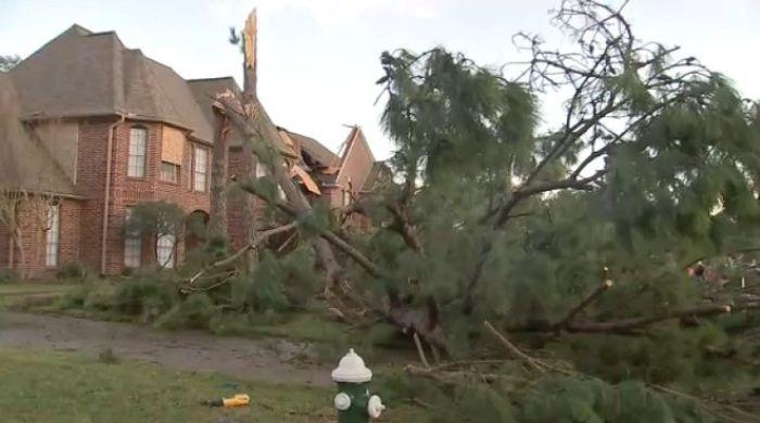 Tornado tears through Houston suburbs, damaging over 100 homes