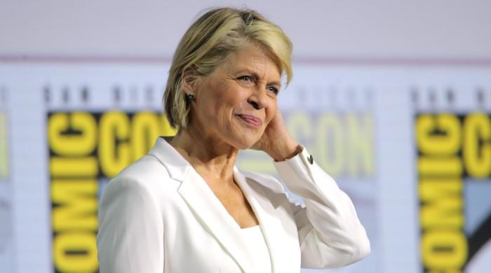 Linda Hamilton talks about mysterious 'Stranger Things' role ahead of finale