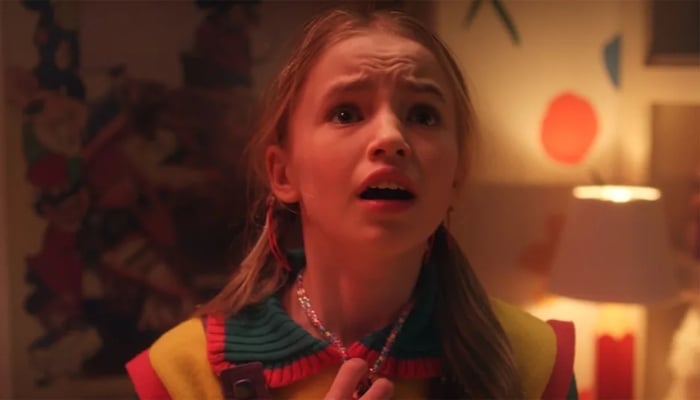Holly Wheeler return to ‘Stranger Things revives shows earliest mysteries