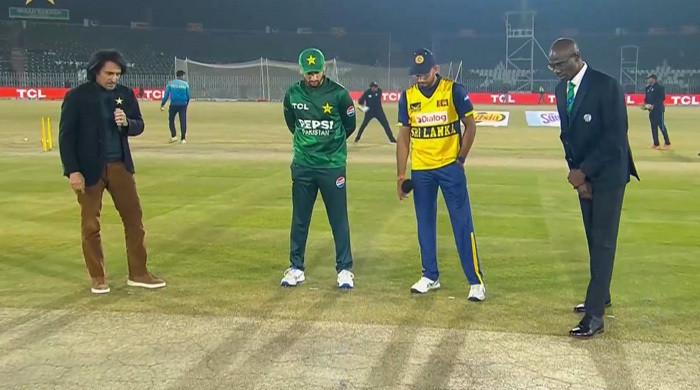 Pakistan win toss, opt to bowl first against Sri Lanka in tri-series game
