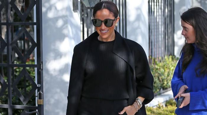 Meghan Markle circles around to sell products?