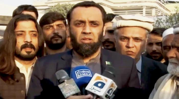 Tarar terms KP CM demand 'illegal' as PTI pushes for meeting with Imran