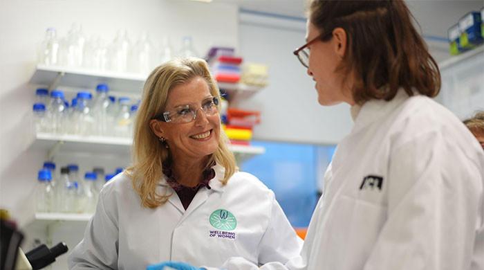 Duchess Sophie meets scientists to resolve pregnancy problems