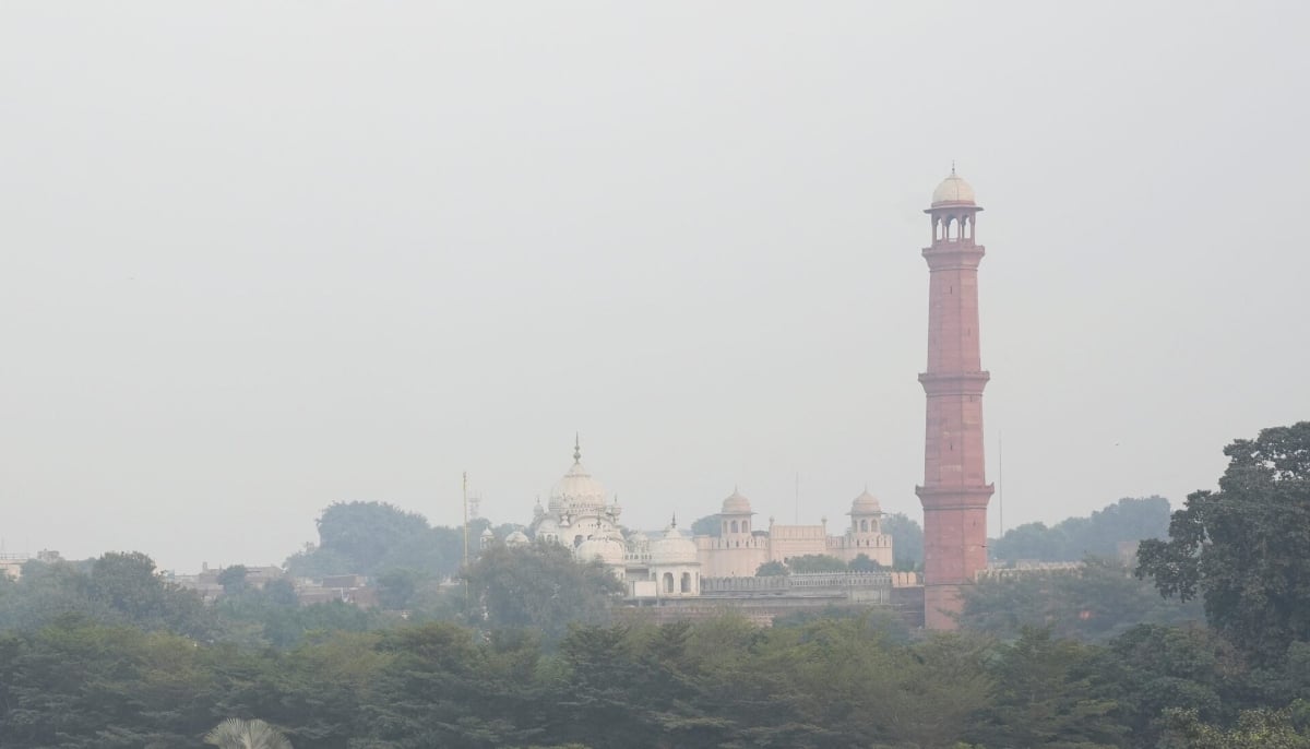 A view of Gurdwara Dera Sahib, Lahore Fort and a minaret of the Badshahi Mosque, seen amid smog in Lahore on November 4, 2024. — Reuters